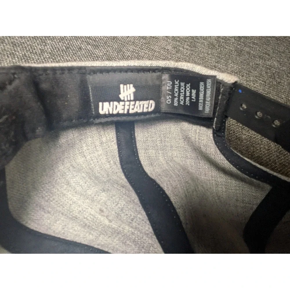 UNDEFEATED 5 Strikes Black Logo Snapback Gray Hat Wool Blend‎ One Size Cap